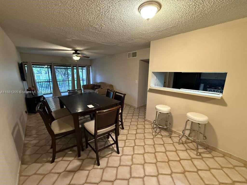 HAMPTON COURT CONDO - Residential