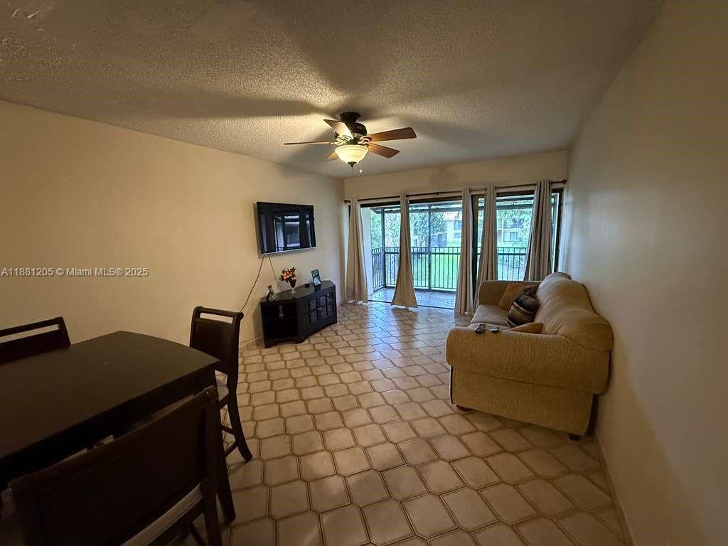HAMPTON COURT CONDO - Residential