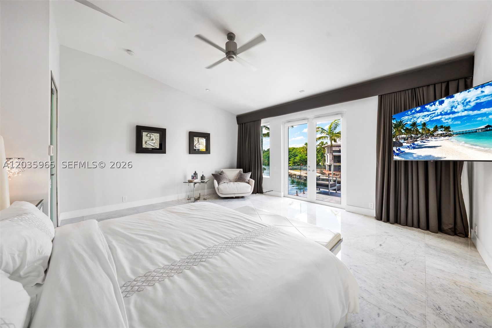 SUNRISE HARBOUR REV PL - Residential