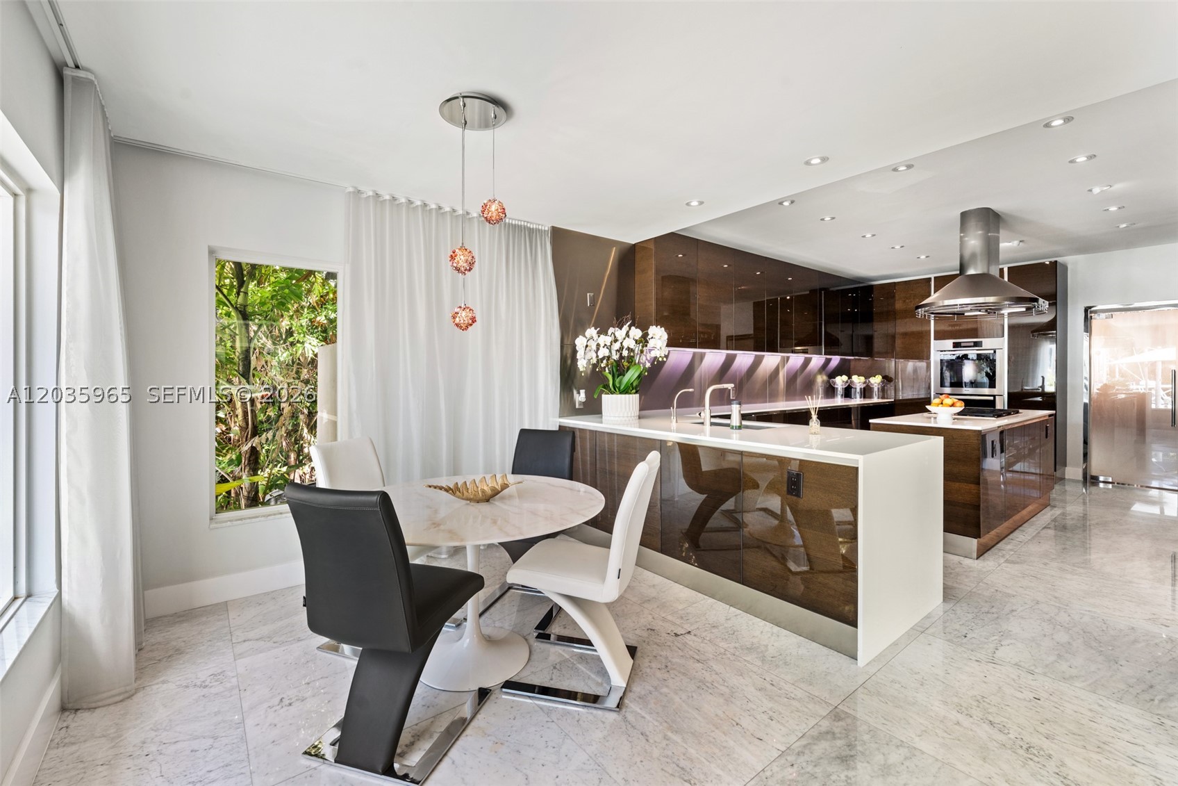 SUNRISE HARBOUR REV PL - Residential