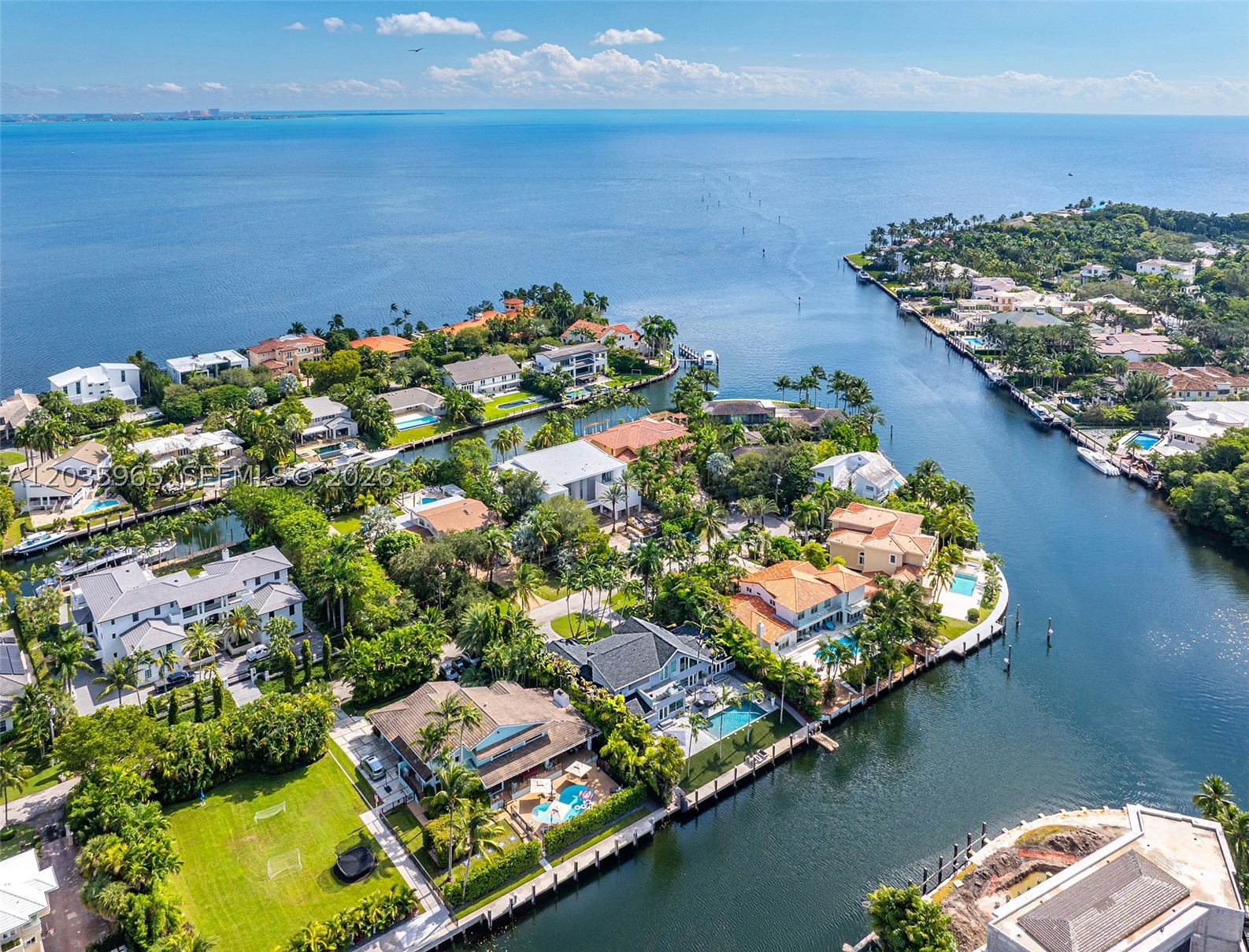 SUNRISE HARBOUR REV PL - Residential