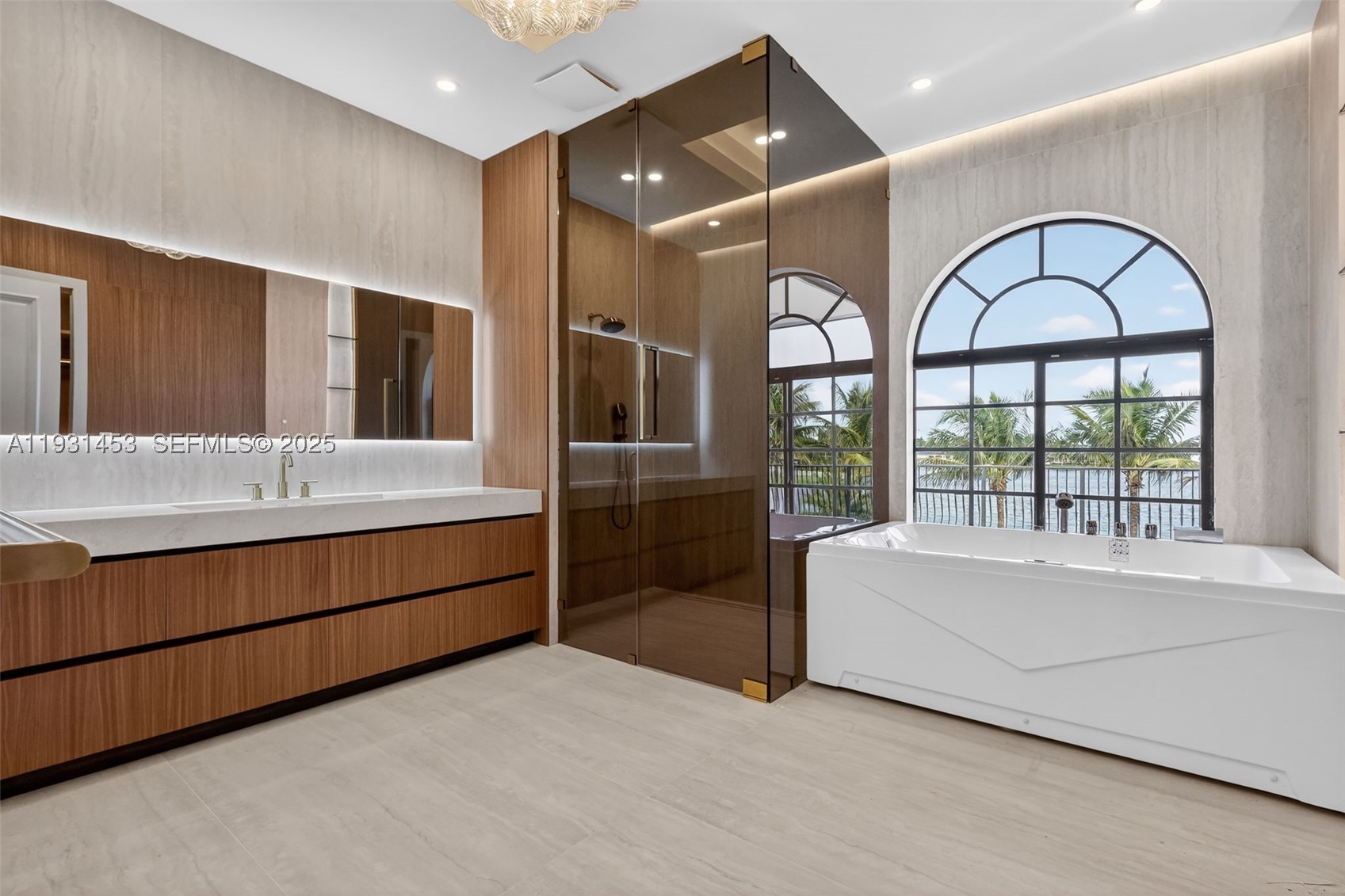 VISTA LAKES - Residential