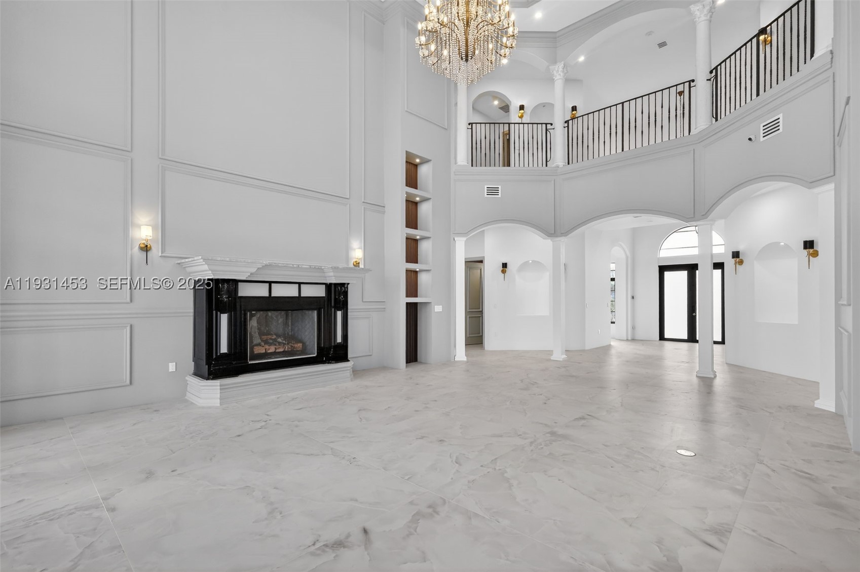 VISTA LAKES - Residential