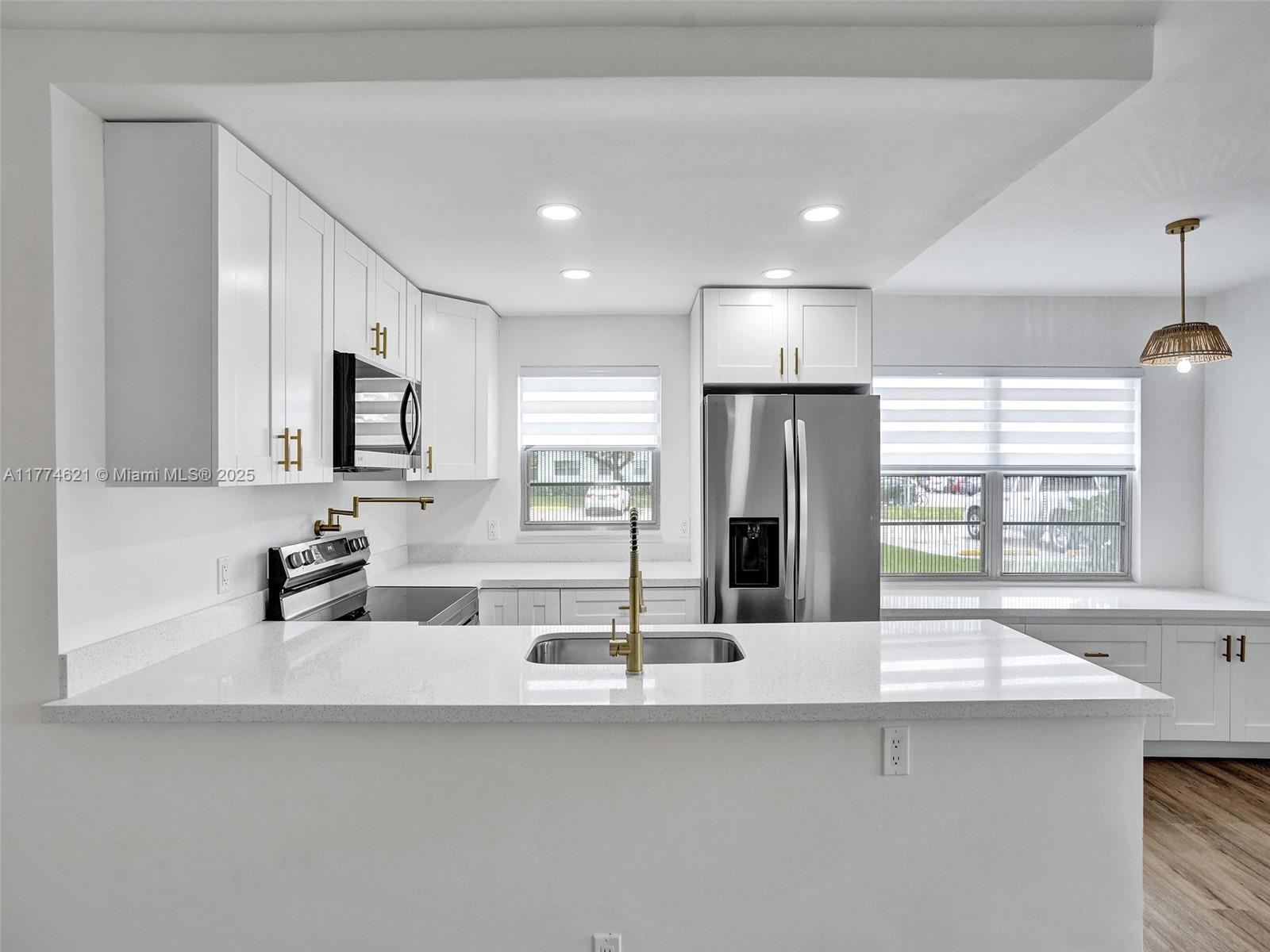 PRESCOTT B CONDO - Residential