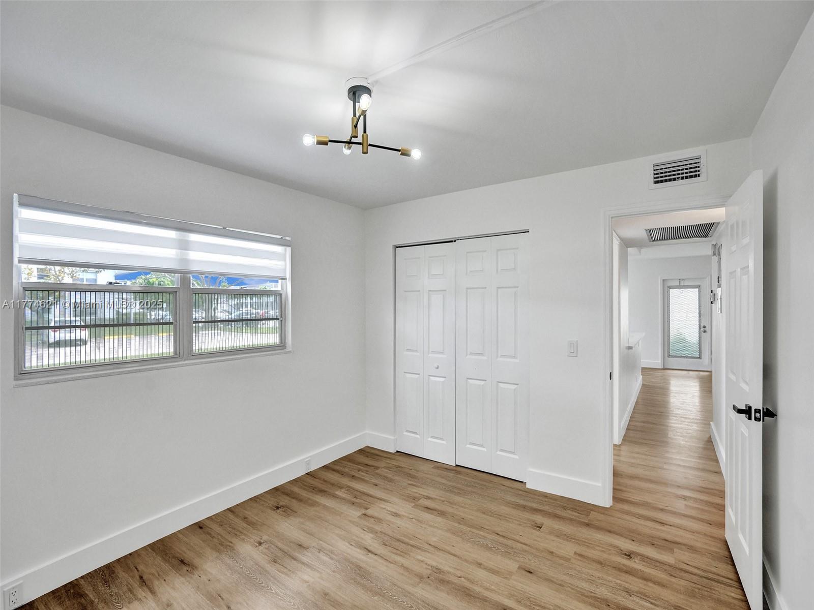 PRESCOTT B CONDO - Residential
