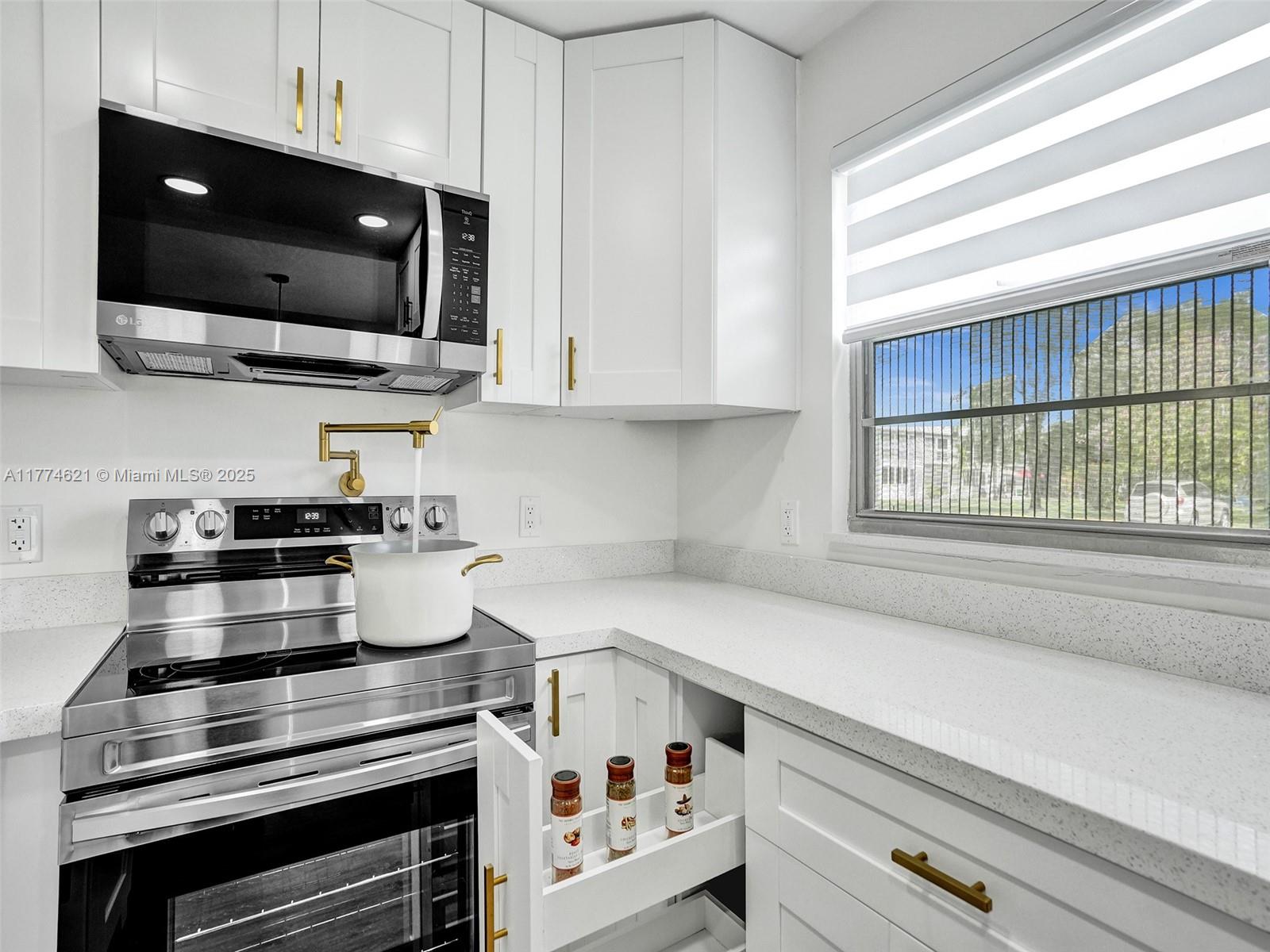 PRESCOTT B CONDO - Residential