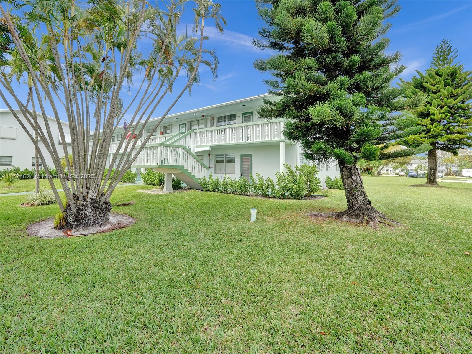 PRESCOTT B CONDO - Residential