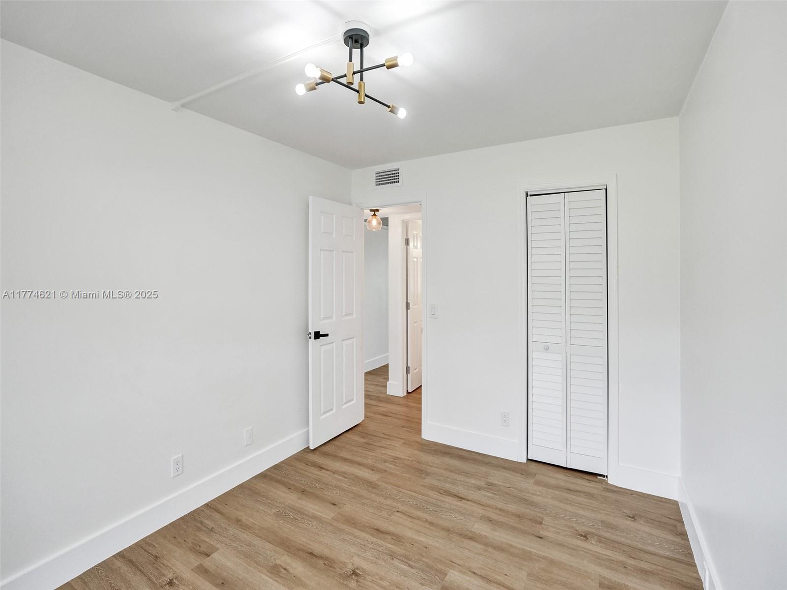 PRESCOTT B CONDO - Residential