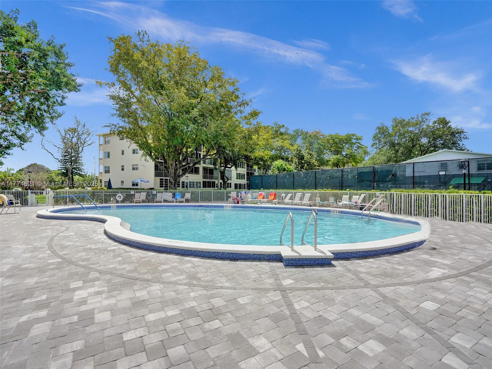 PRESCOTT B CONDO - Residential