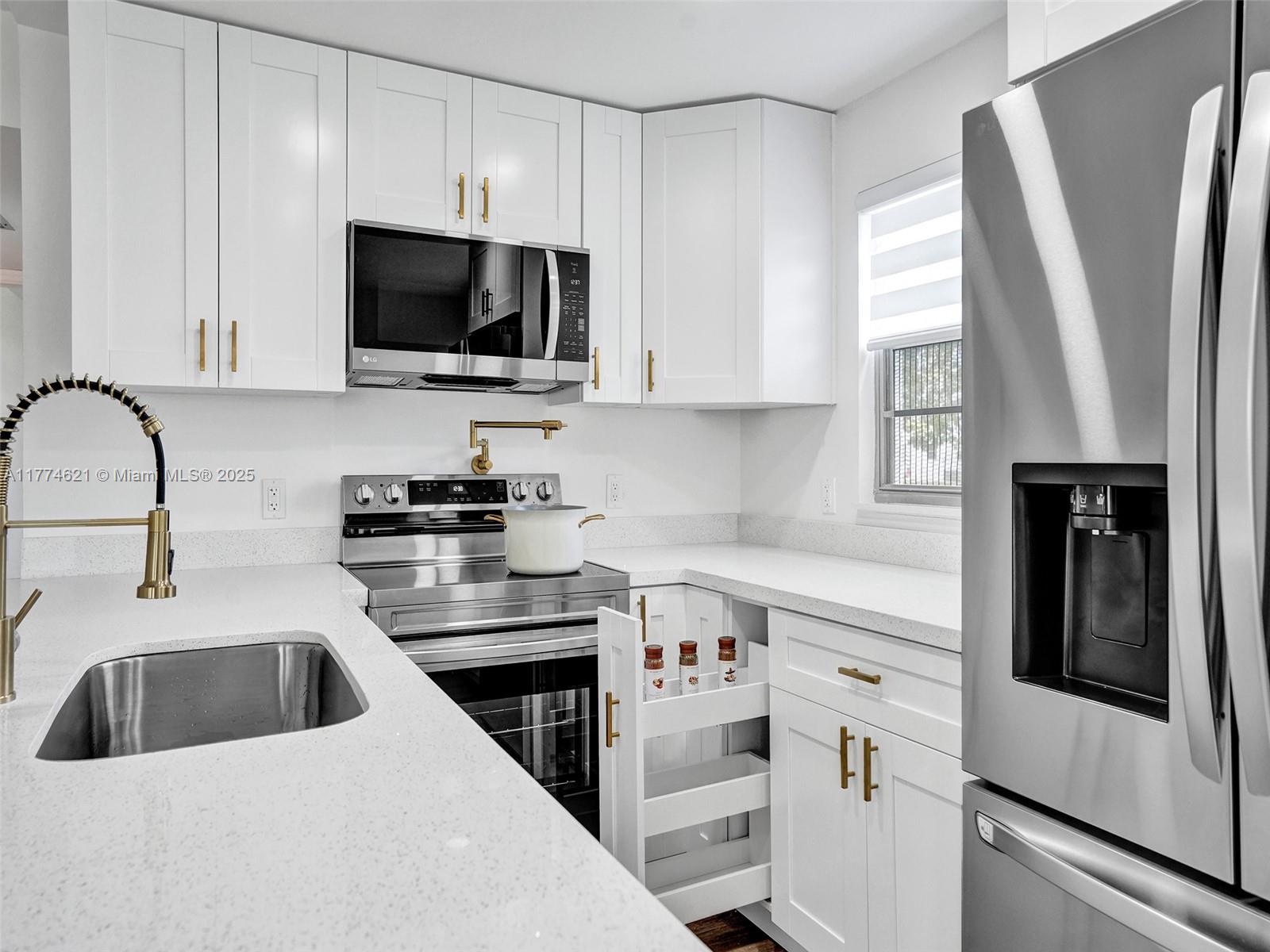 PRESCOTT B CONDO - Residential