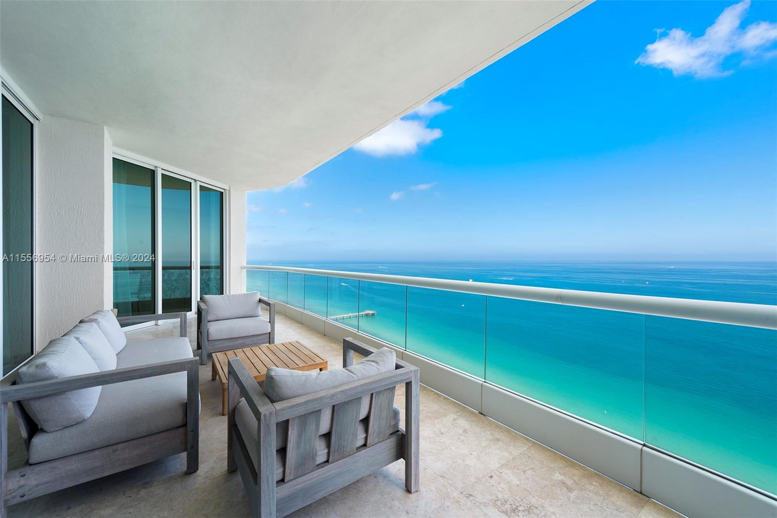 TURNBERRY OCEAN COLONY - Residential