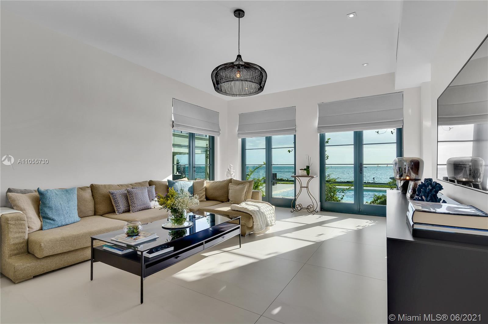 MASHTA ISLAND A REPLAT OF - Residential
