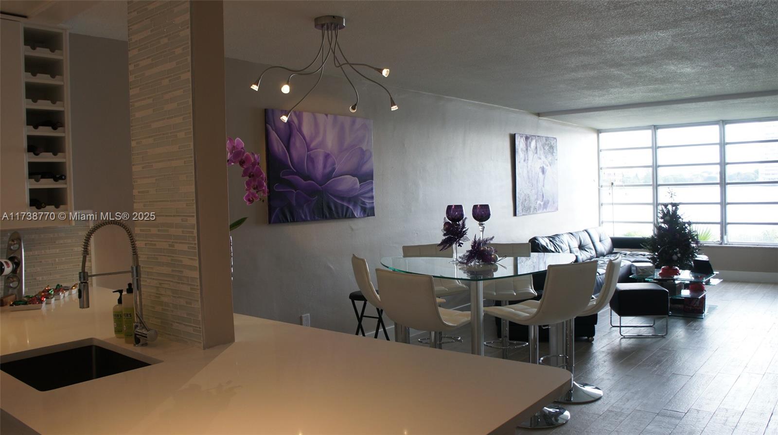 Fifth Forum Condo - Residential Lease