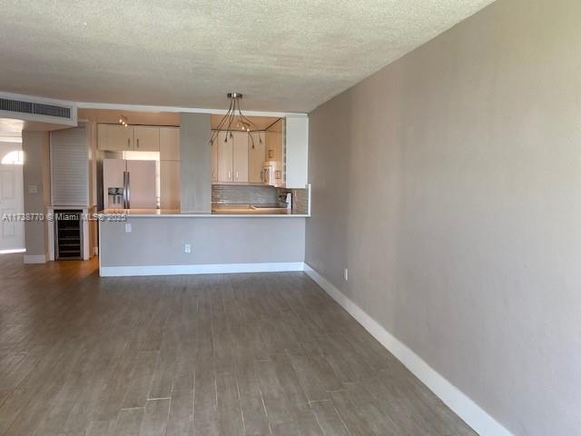 Fifth Forum Condo - Residential Lease