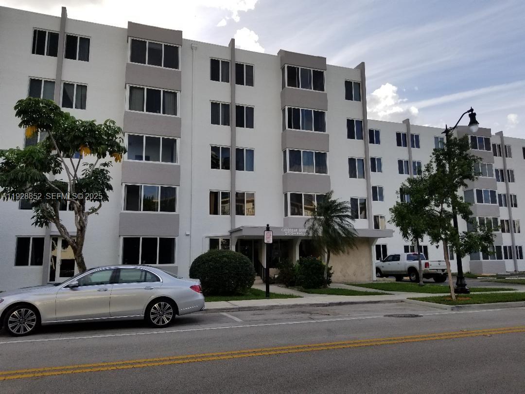 SELLER IS VERY MOTIVATED!!!! EXCELLENT FIRST FLOOR UNIT, LOCATED IN THE PRESTIGUIOUS CITY OF SUNNY ISLES FLORIDA, WHERE SCHOOLS ARE THE BEST IN THE AREA. THE CONDO HAS A CONVERTED BALCONY THAT GIVES THE UNIT AN EXTRA SMALL ROOM. TWO BLOCKS FROM THE WONDERFUL BEACHES OF SUNNY ISLES, FLORIDA.  CALL LISTING AGENT FOR SHOWING.