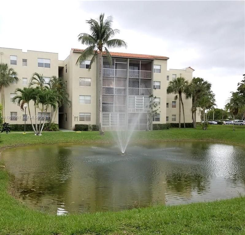 COURTYARDS OF BROWARD CON - Residential
