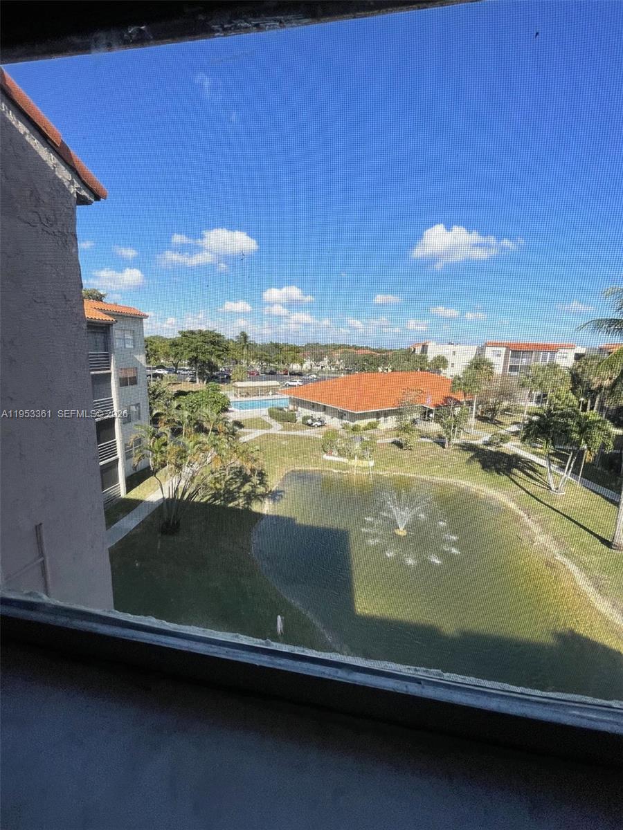 COURTYARDS OF BROWARD CON - Residential