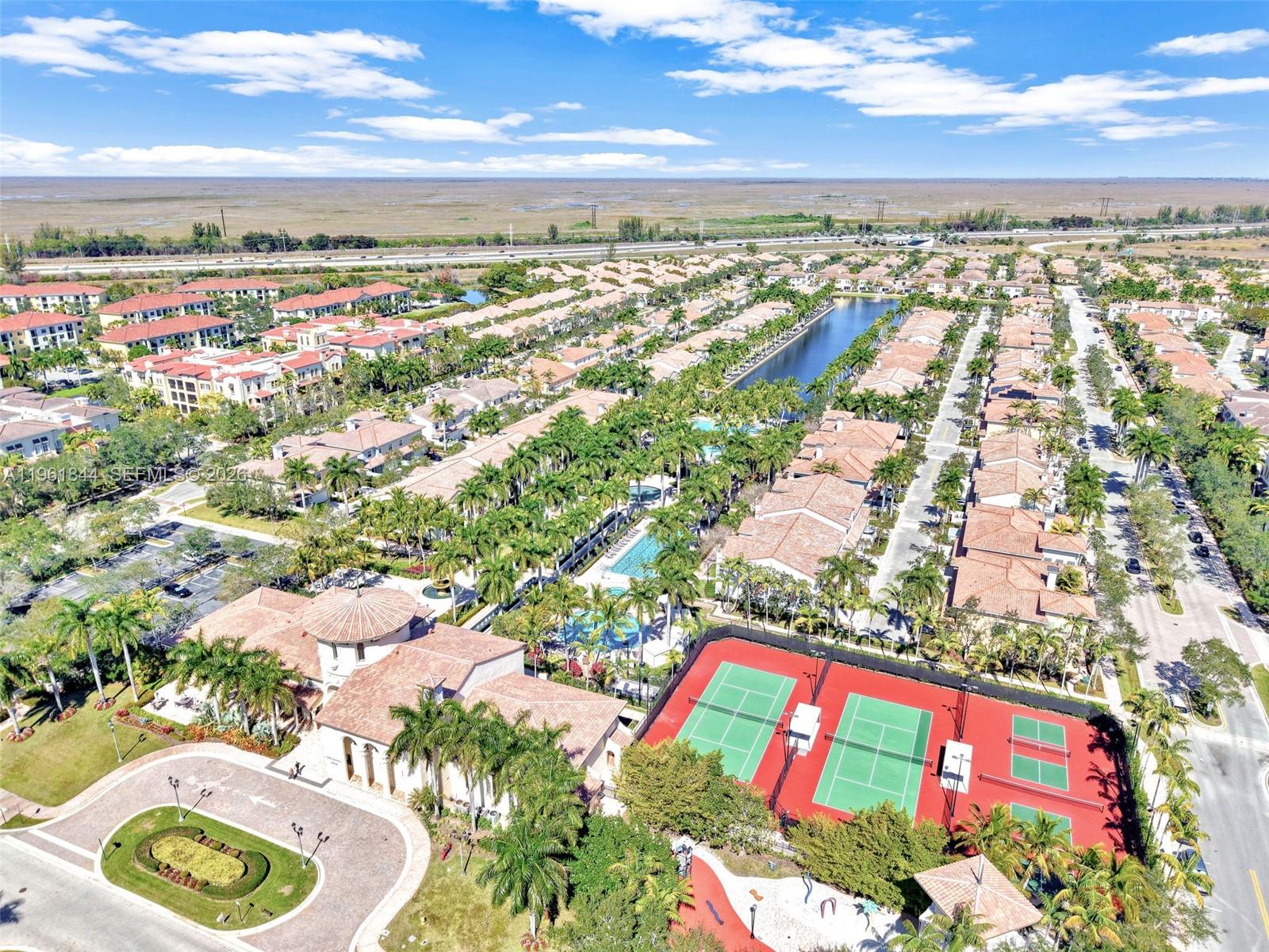 VILLA BARI CONDO - Residential
