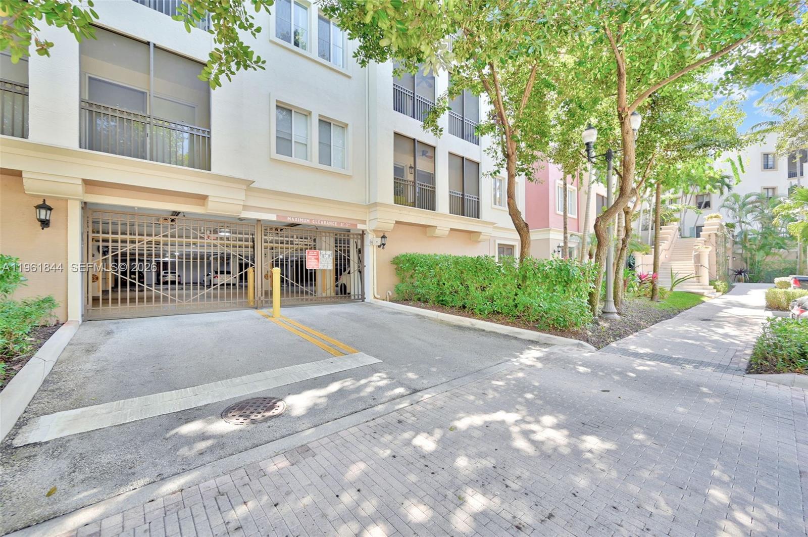 VILLA BARI CONDO - Residential