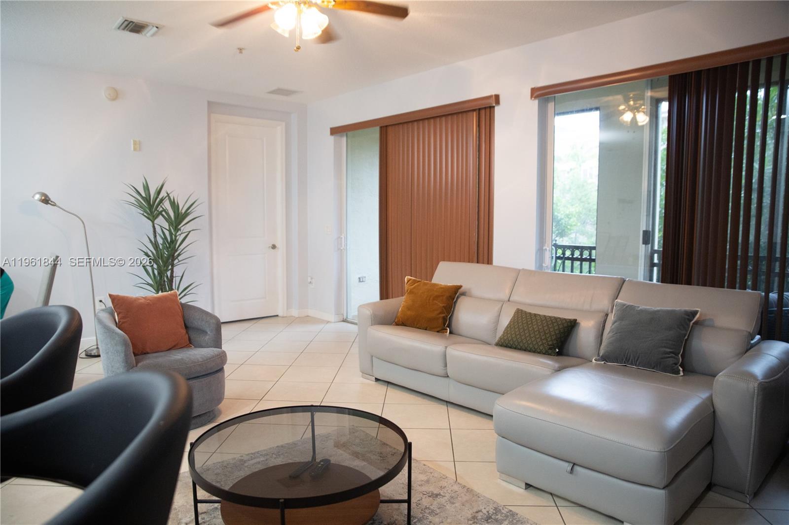 VILLA BARI CONDO - Residential