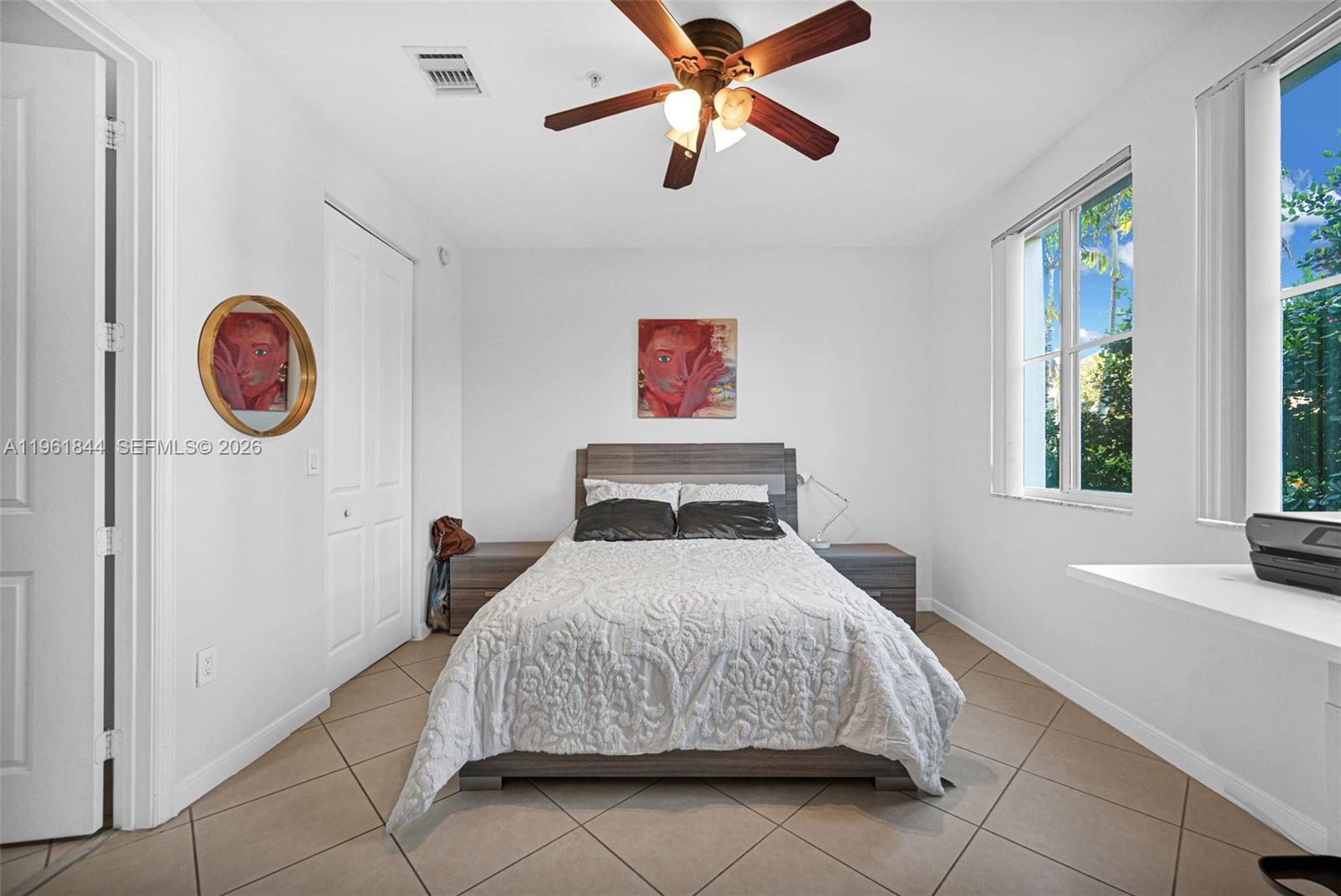 VILLA BARI CONDO - Residential