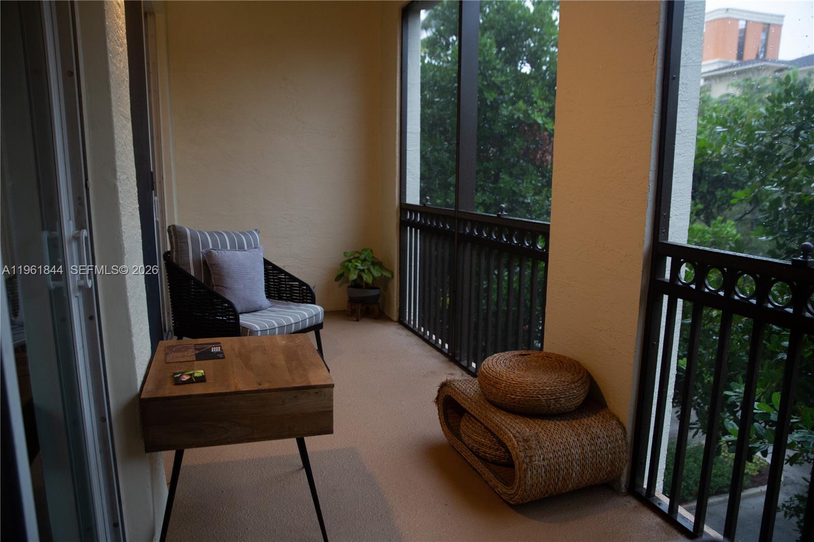 VILLA BARI CONDO - Residential
