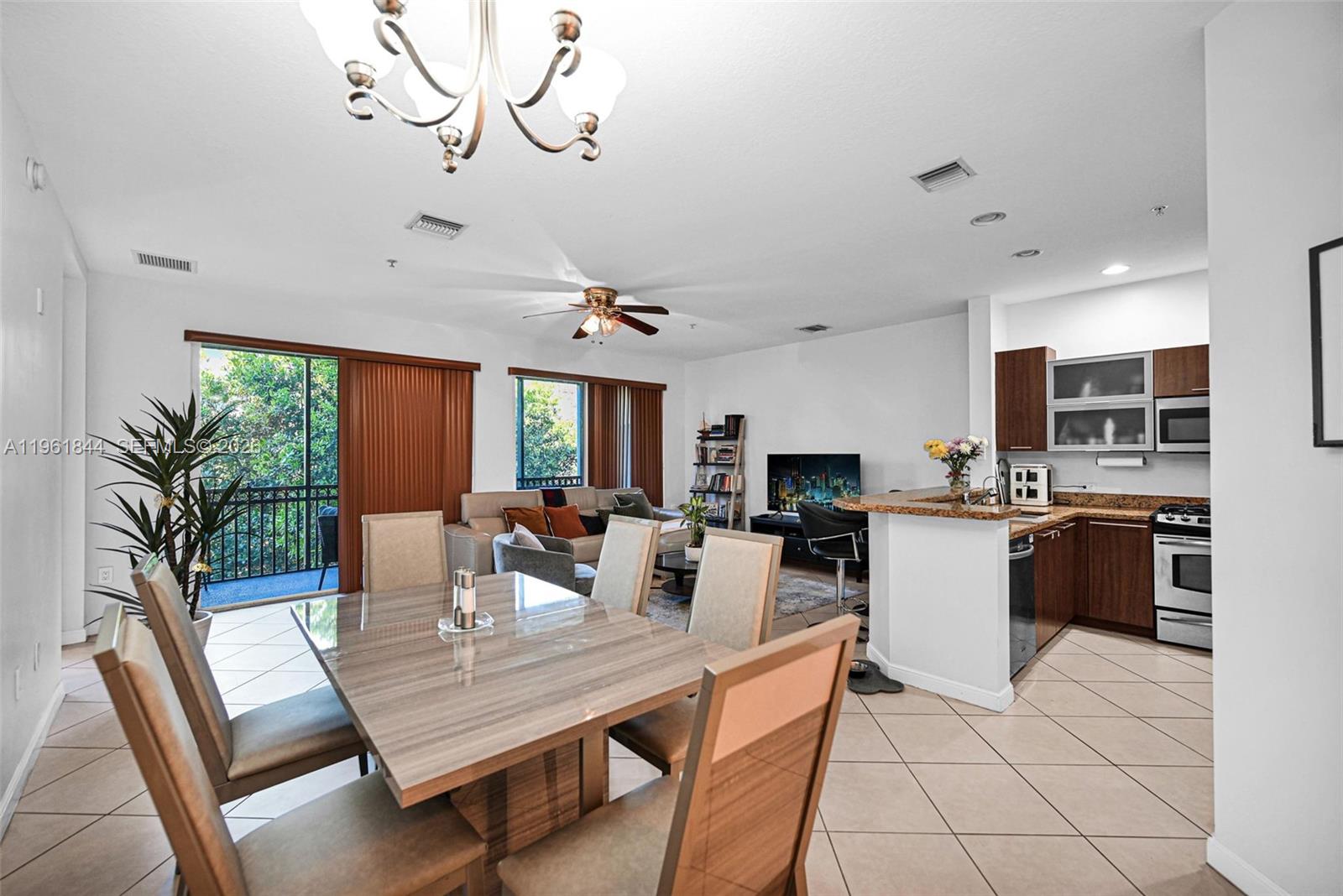 VILLA BARI CONDO - Residential