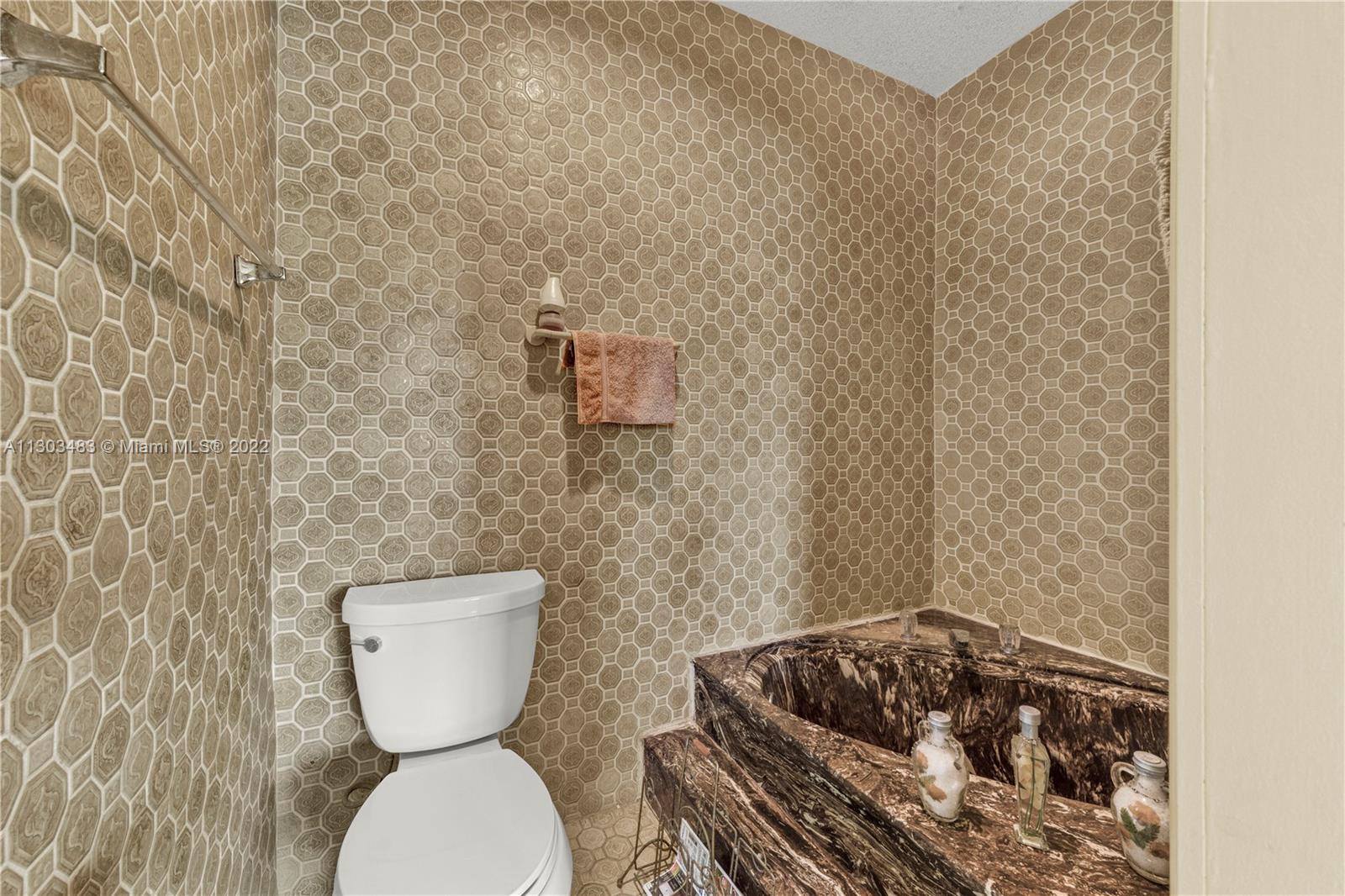 LUCKY STAR ESTATES - Residential