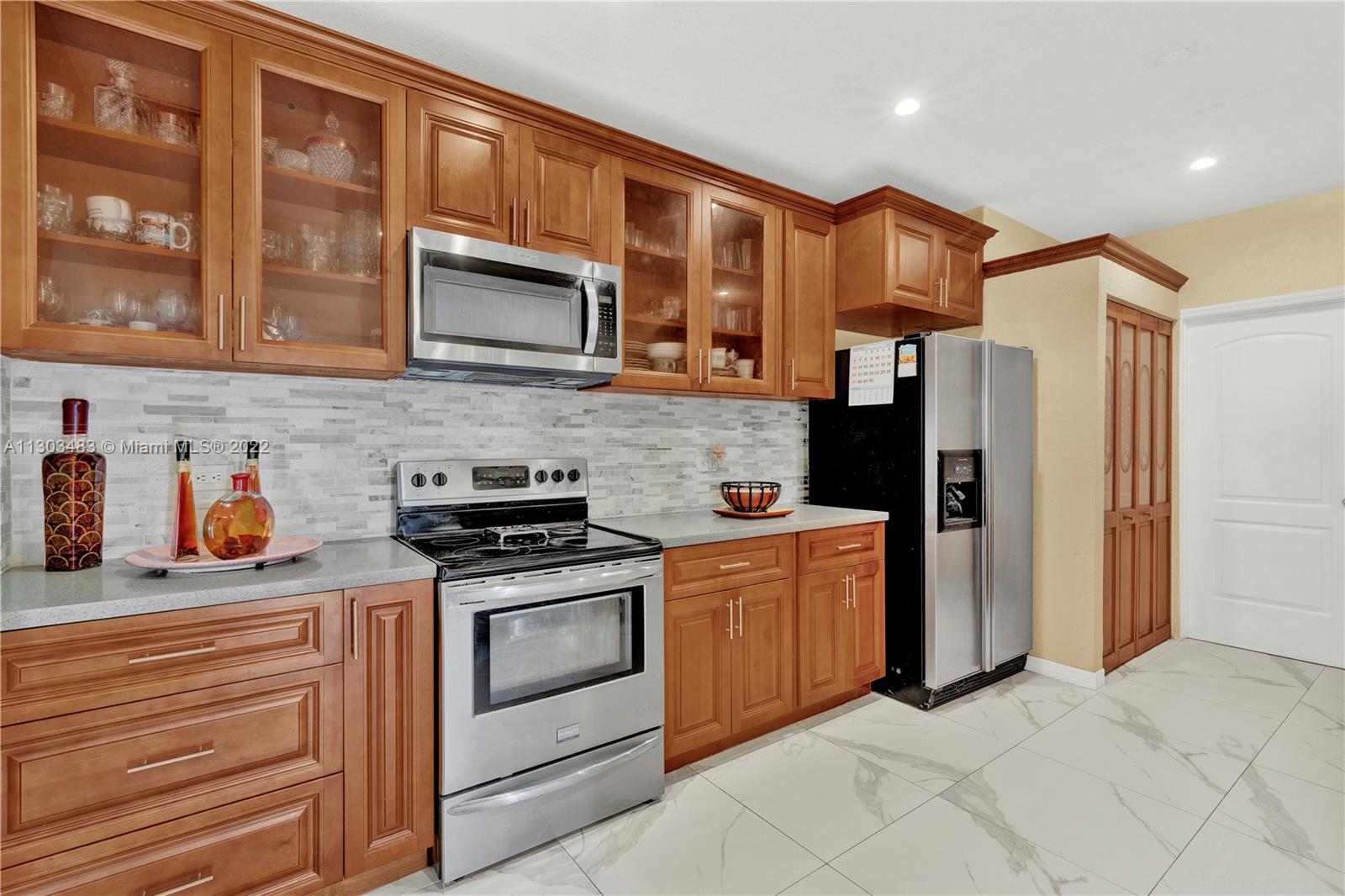 LUCKY STAR ESTATES - Residential