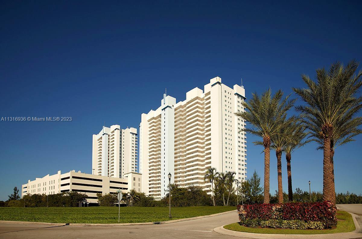 THE OAKS I CONDO - Residential