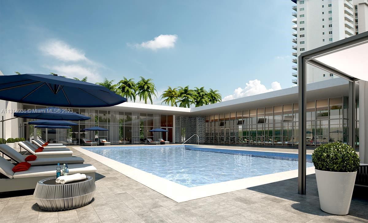 THE OAKS I CONDO - Residential