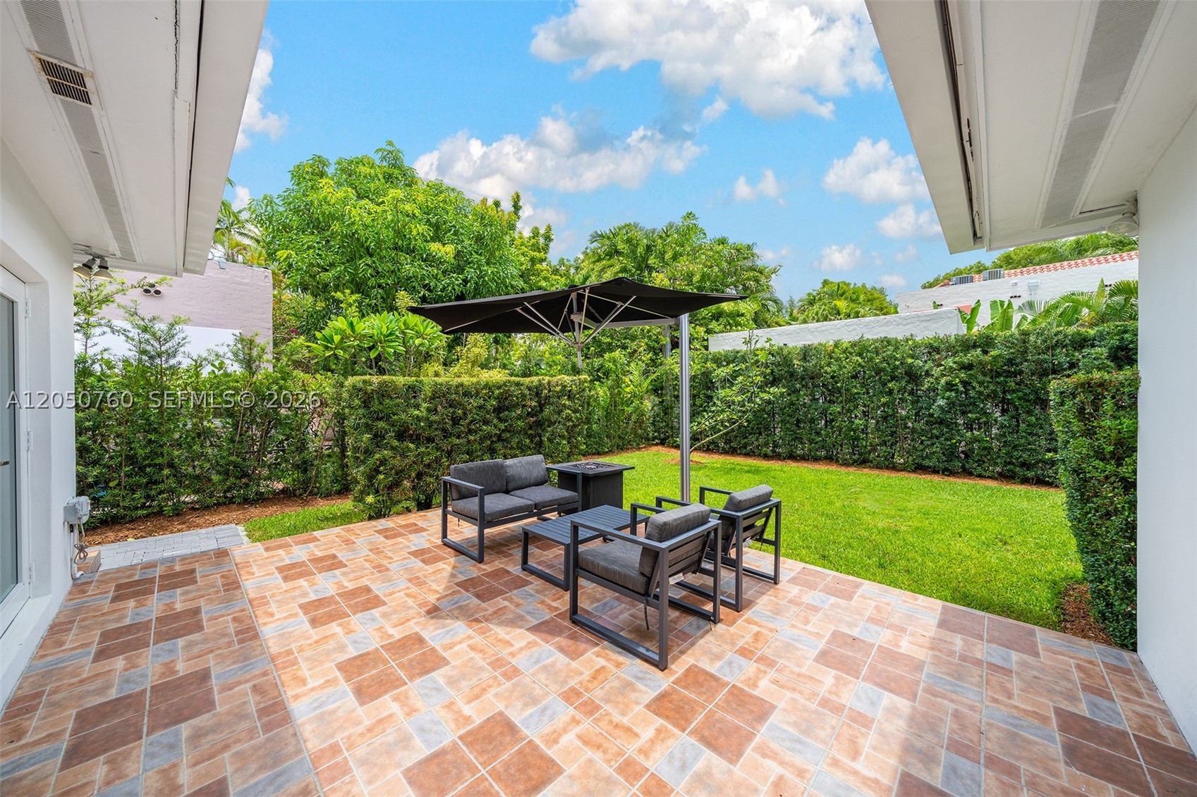 CORAL GABLES SEC B - Residential Lease