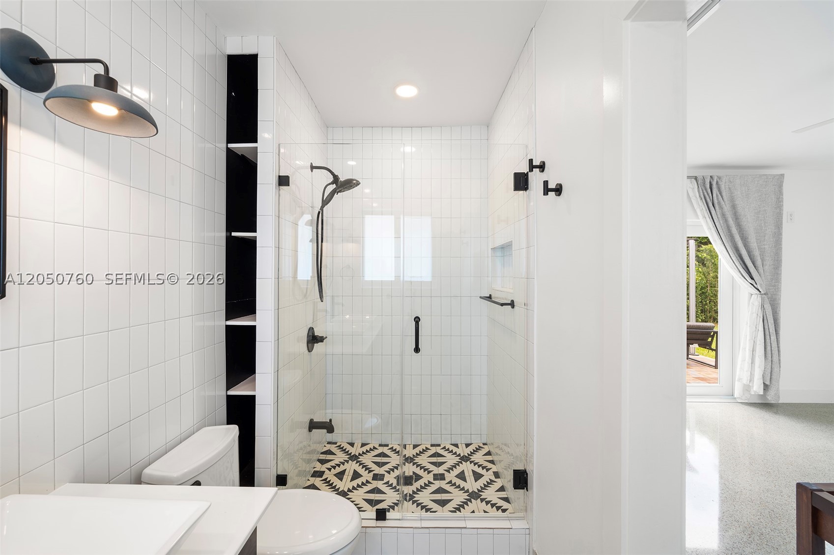 CORAL GABLES SEC B - Residential Lease