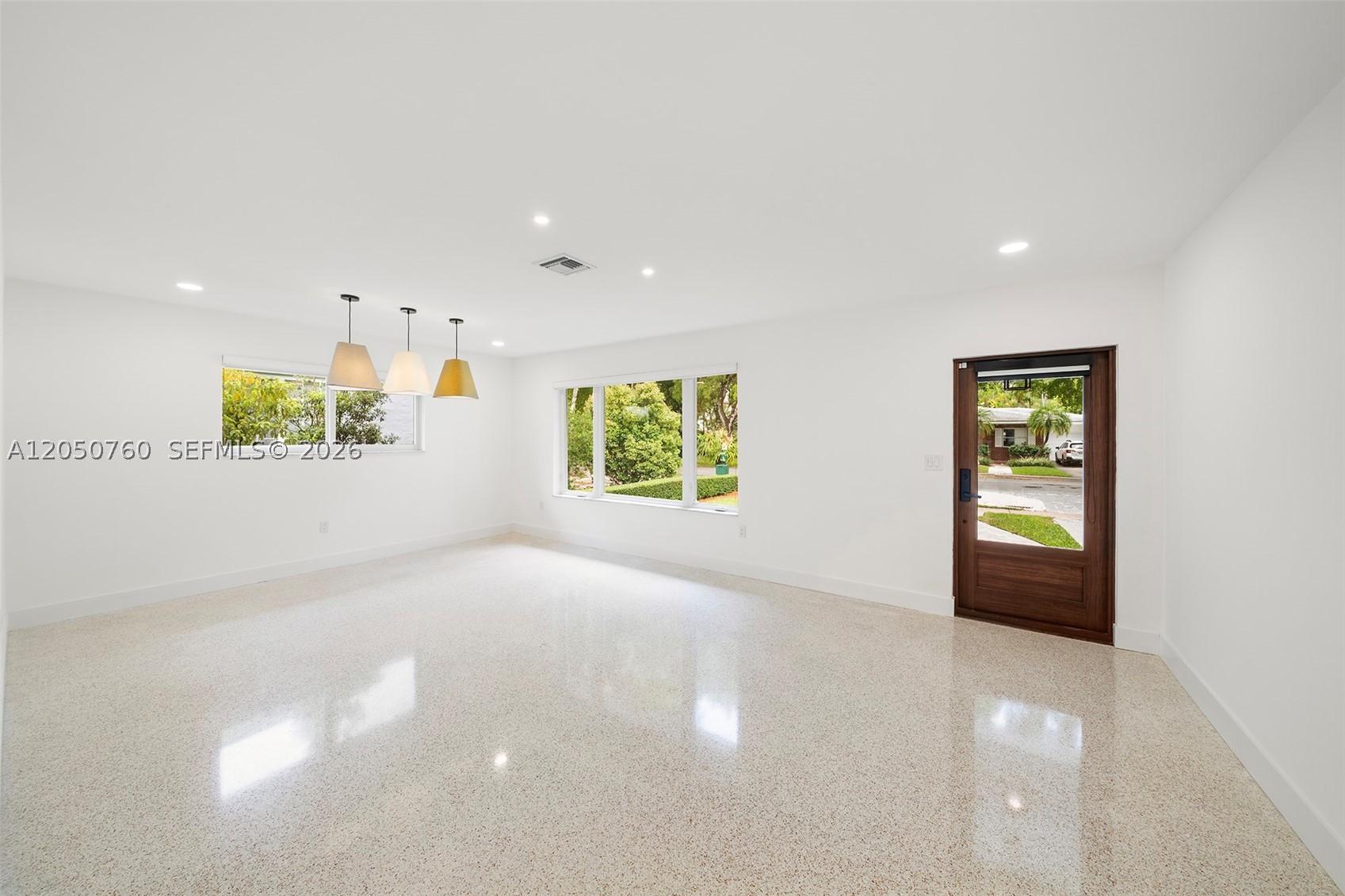 CORAL GABLES SEC B - Residential Lease