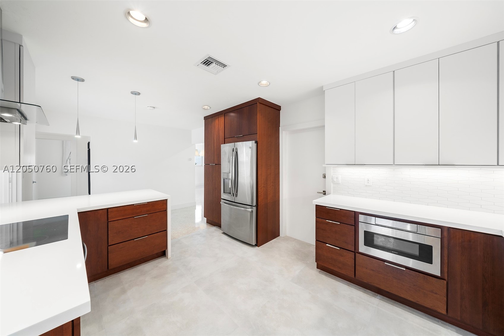 CORAL GABLES SEC B - Residential Lease