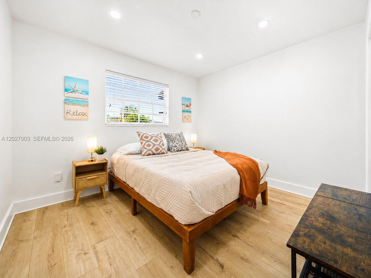 CORAL GARDENS 1ST ADDN - Residential