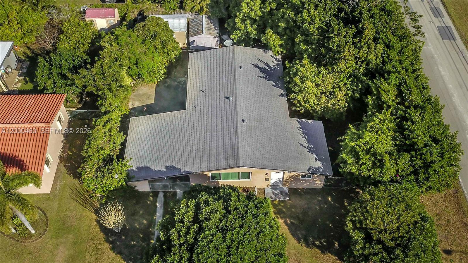SO HIGHLAND ESTATES - Residential