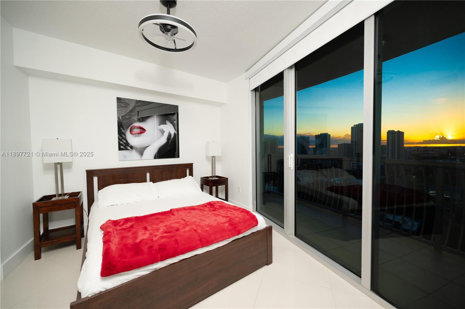 OPERA TOWER CONDO - Residential