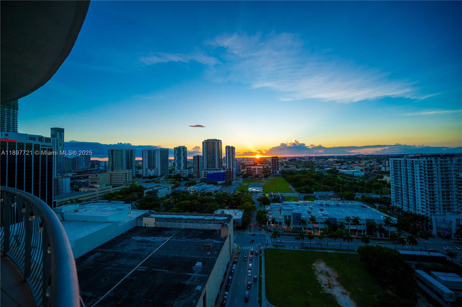 OPERA TOWER CONDO - Residential