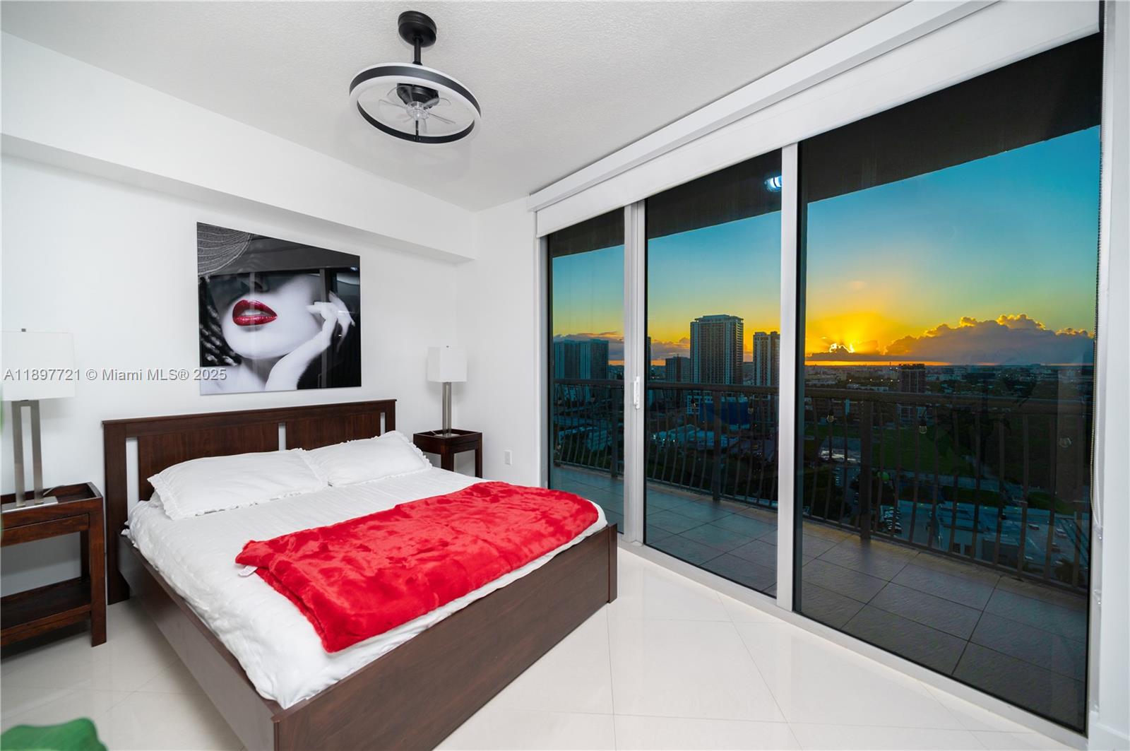 OPERA TOWER CONDO - Residential