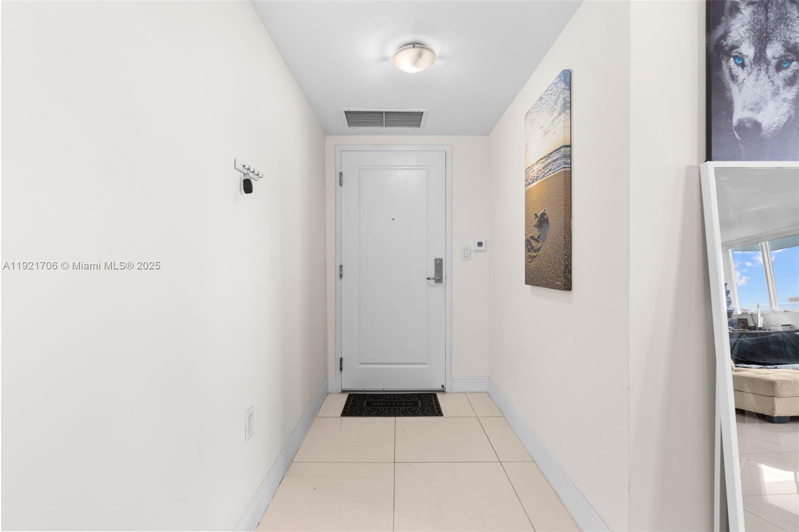 TERRAZAS RIVERPARK VILLAG - Residential