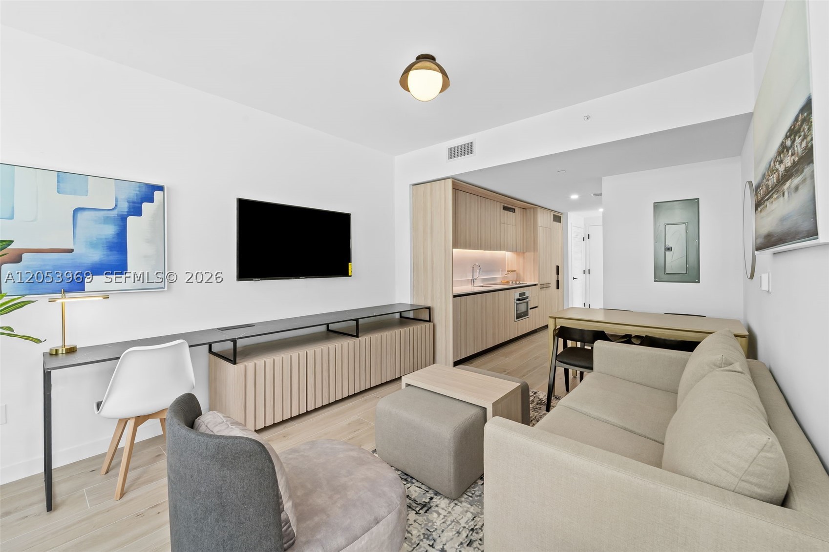 DISTRICT 225 - Residential