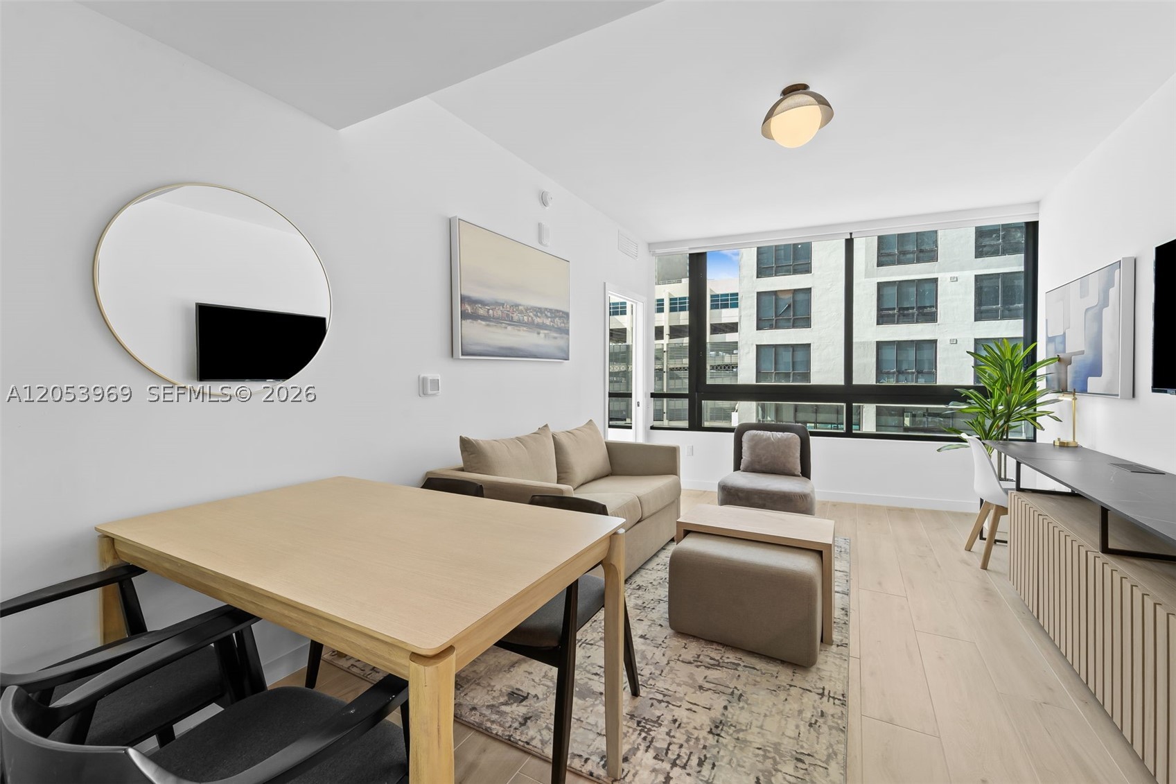 DISTRICT 225 - Residential