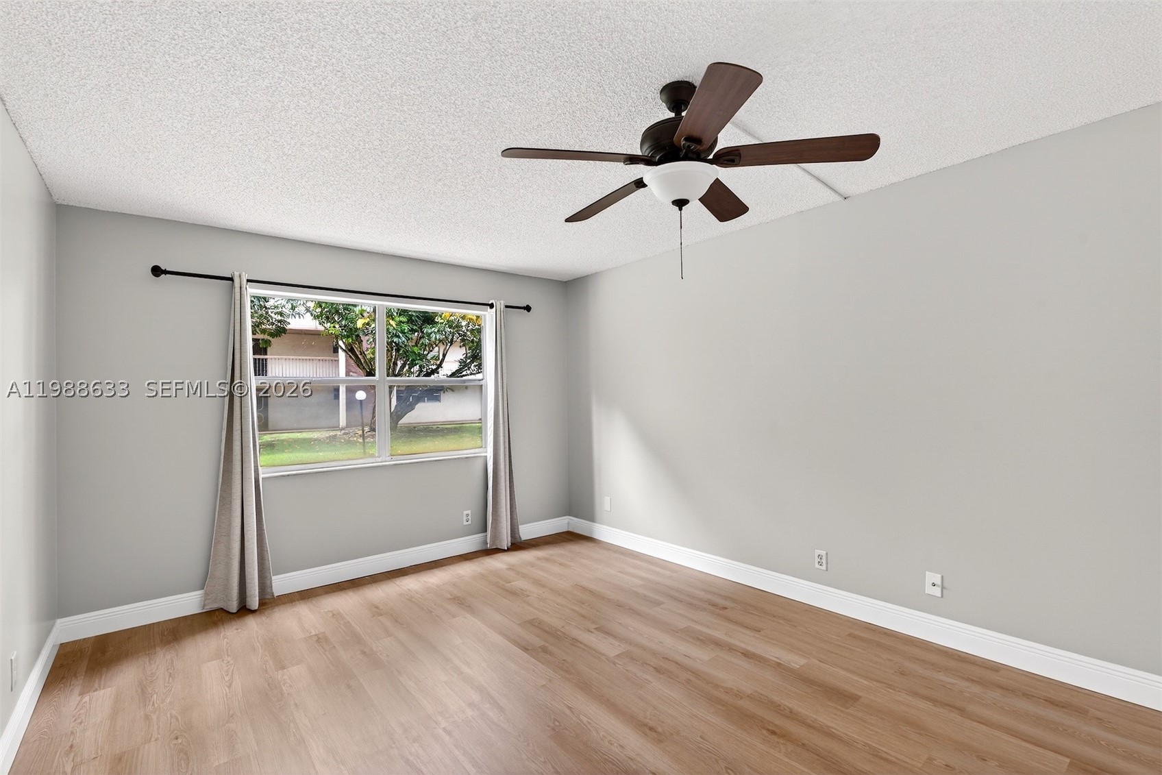 NOVA GARDENS CONDO - Residential