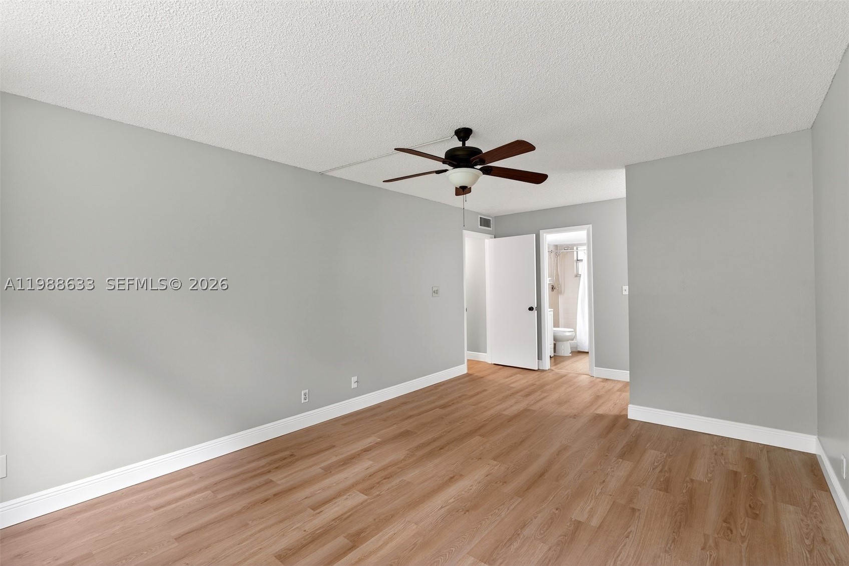 NOVA GARDENS CONDO - Residential