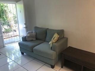 WASHINGTON AVE CONDO - Residential