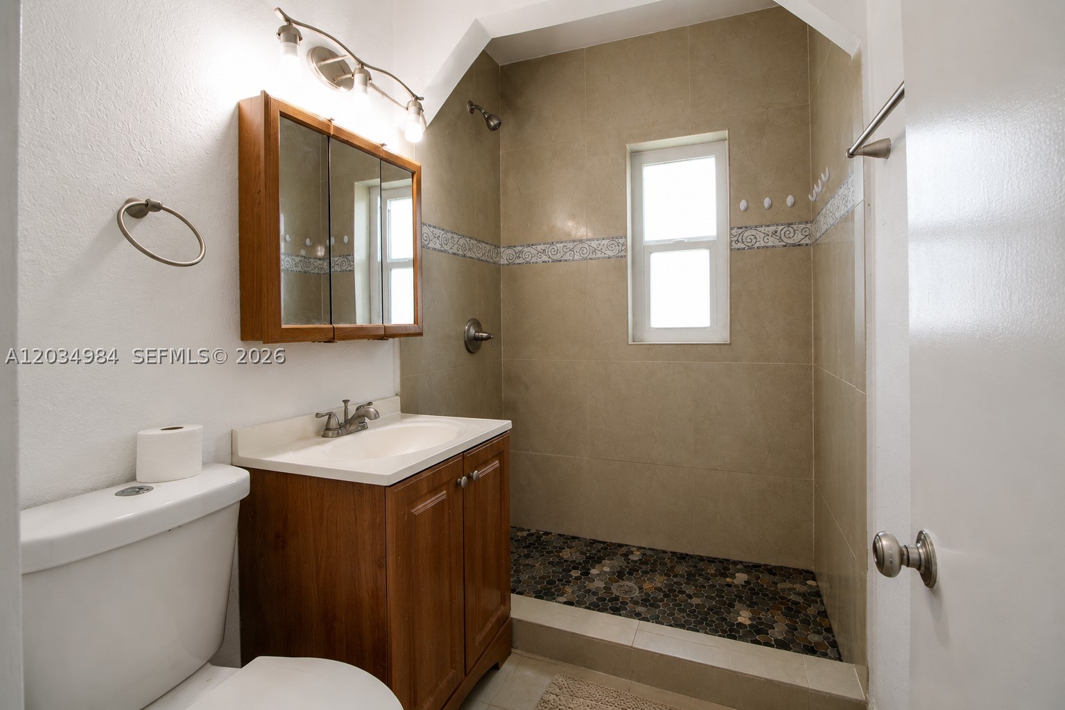 CORAL GARDENS CONDO BLDG - Residential