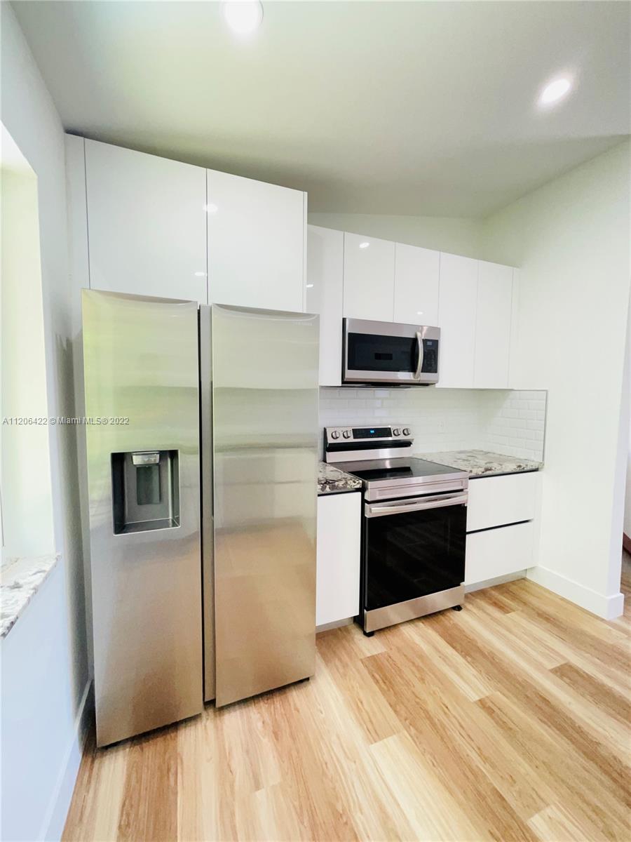 DORAL COURT CONDO - Residential