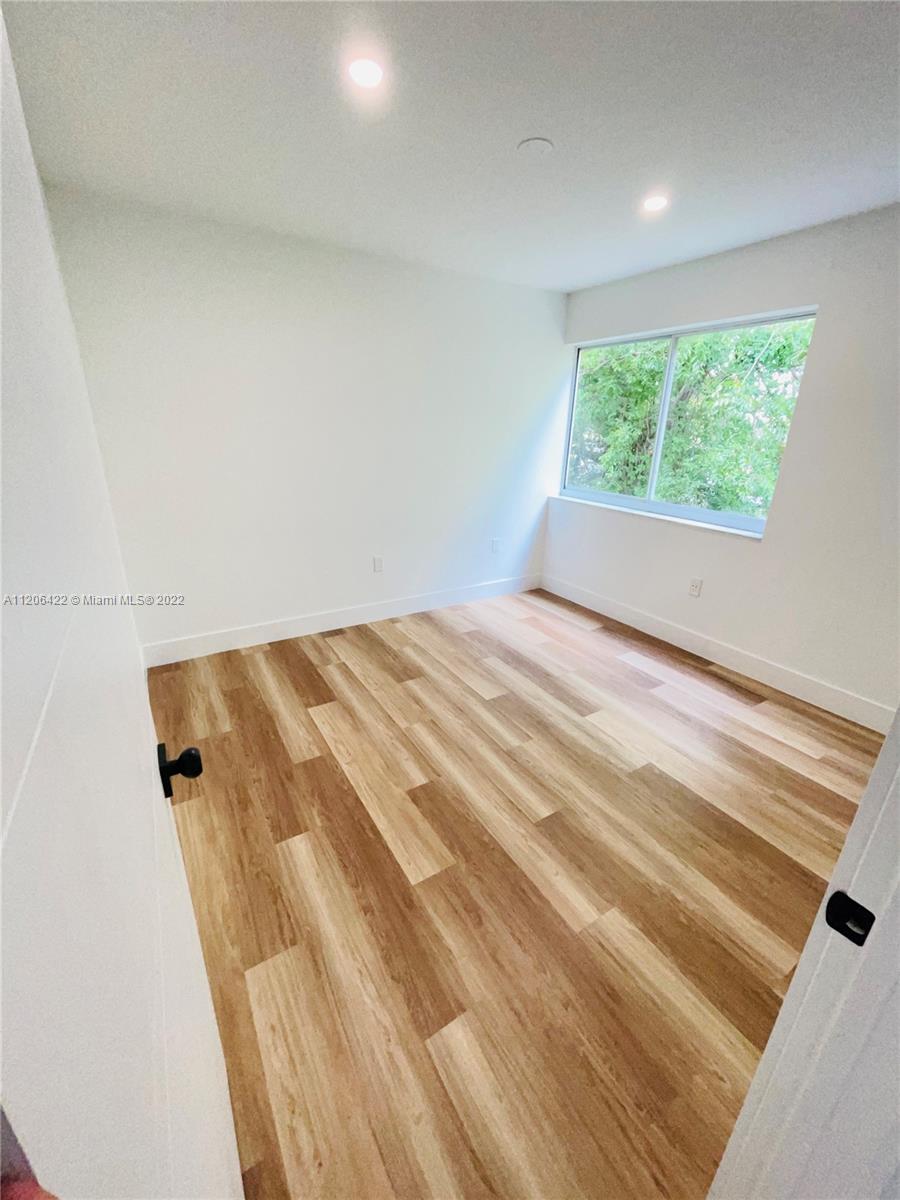 DORAL COURT CONDO - Residential