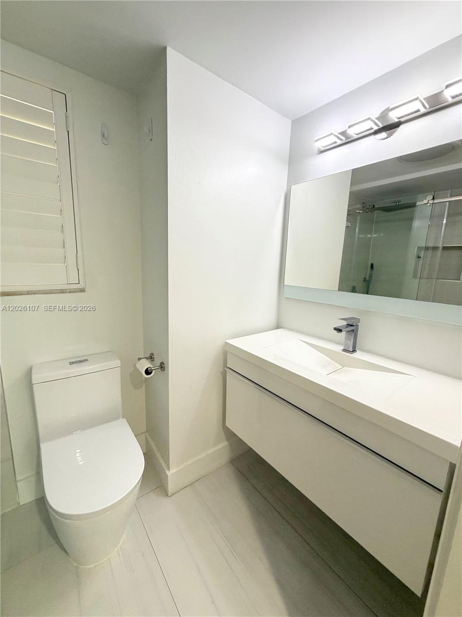 FERNWOODS CONDO NO 1 - Residential Lease